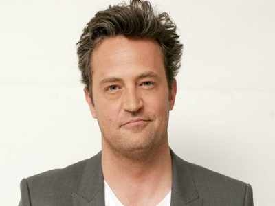 Fans Speculate Friends Reunion After Matthew Perry S New Tweet Read Times Of India