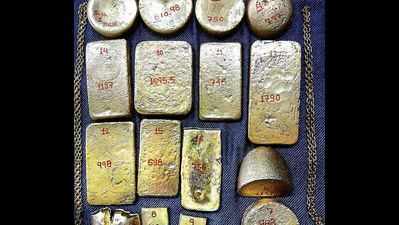 Kerala: Two held with 15kg of gold in Kasaragod