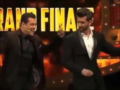 Throwback Thursday: When Salman Khan and Hrithik Roshan danced on ‘Ek Pal Ka Jeena’ and won everyone’s hearts, watch