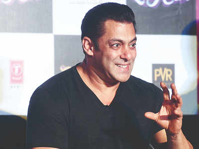Presenters of Salman Khan’s Houston show clarify on the actor cancelling his performance