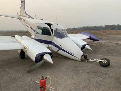 Cessna nose gear collapses at Kanpur airfield after landing