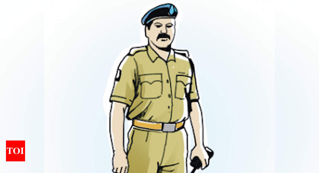 Seven Pune police constables dismissed from service | Pune News - Times of  India