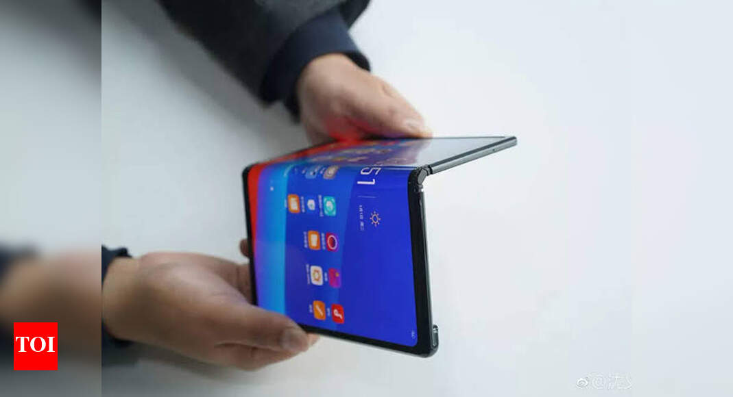 Here's why foldable phones may be the future of expensive handsets