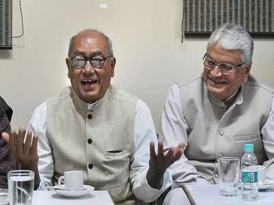 Digvijaya Singh raises doubts on EVMs, alleges no machine with chip is tamper-proof