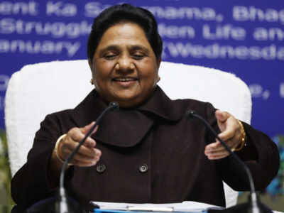 Mayawati slams Centre over LPG price hike