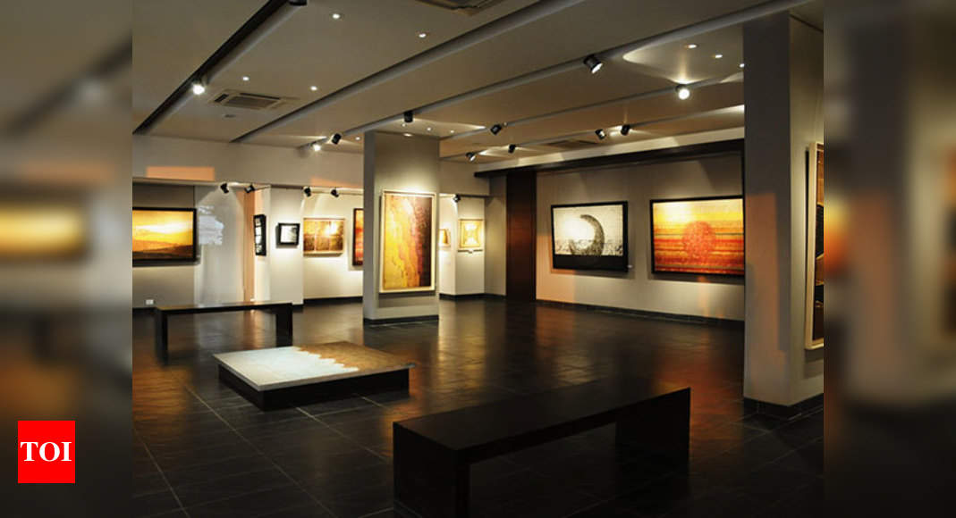 South Mumbai art  gallery  all set to celebrate 20 years 