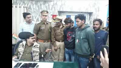 Four including cop held for card cloning in Azamgarh