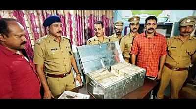 Kerala: Accident leads to hawala cash seizure