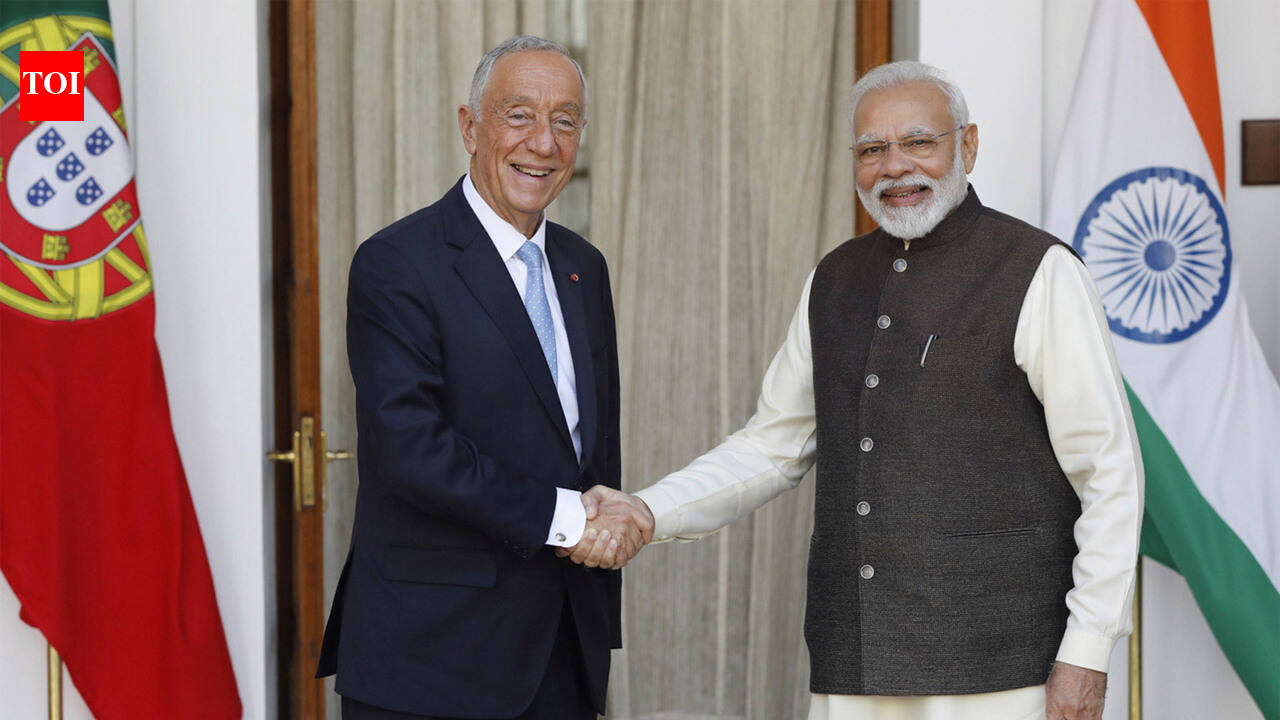 Watch: PM Narendra Modi's handshake of handshakes