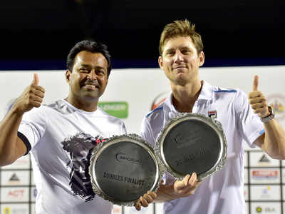 Paes finishes second best in his last outing at home