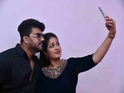 400px x 300px - When Meghana Raj and Srujan Lokesh took a selfie | Kannada Movie News -  Times of India