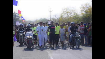 Raipur: Thousands race to save river Mahanadi