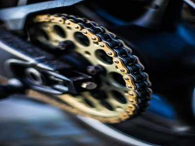 Chain lube for bikes: For increased efficiency of your motorcycle
