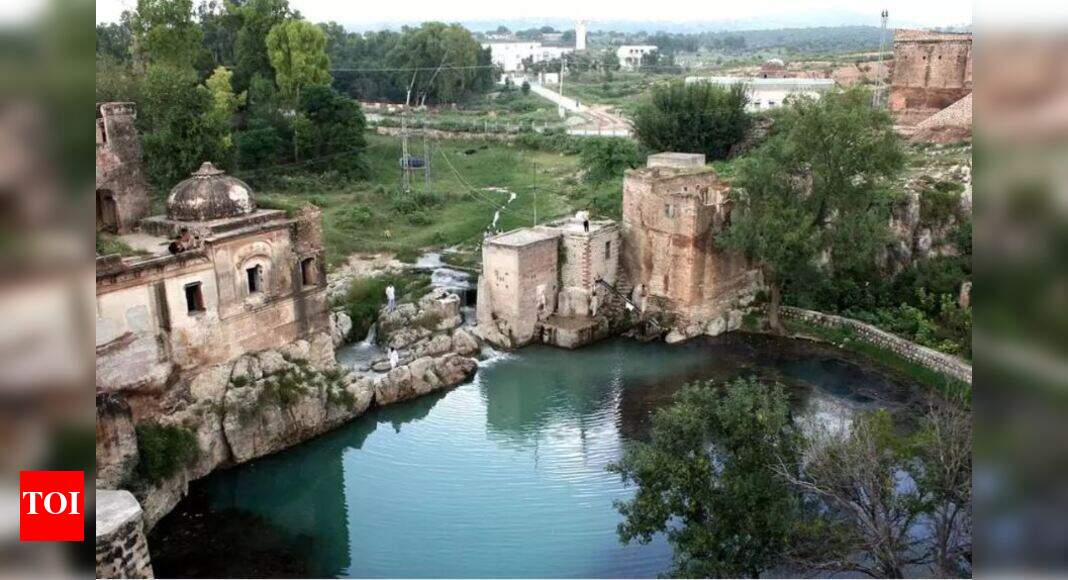 Pakistan mission issues visas to Hindu pilgrims to visit Katas Raj ...