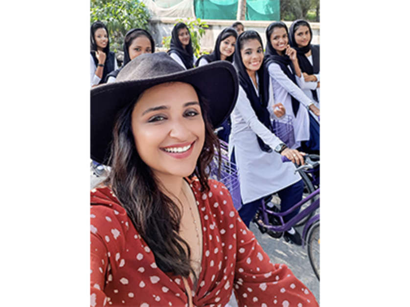 Parineeti Chopra teases fans with stunningly detailed picture clues from her #MegaMonster Trail! Can you guess where she is headed to with the 64MP camera of the Samsung Galaxy M31?