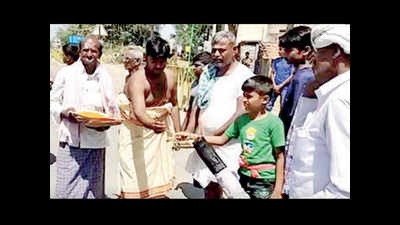 Karnataka: Villagers perform 2-day homa to prevent accidents