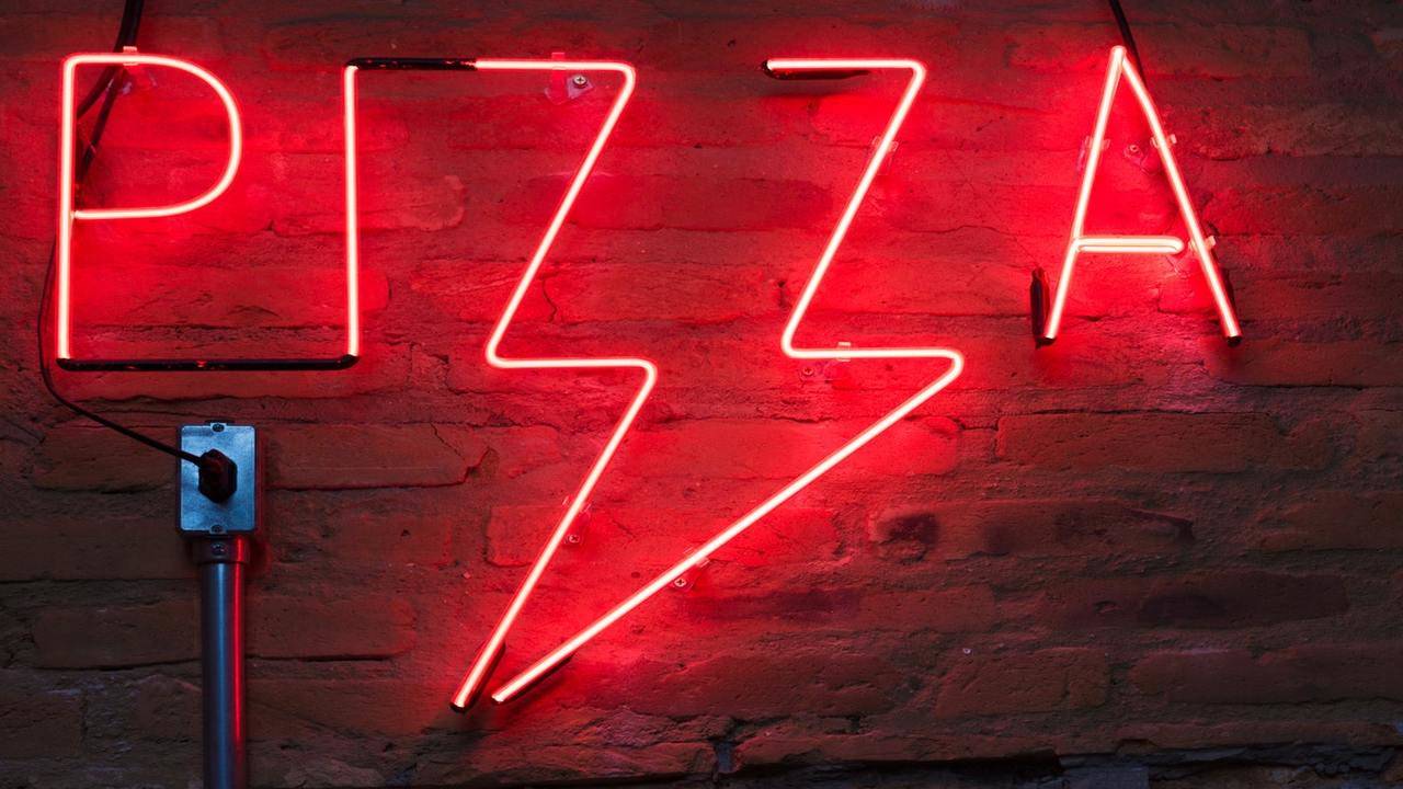 Style your space creatively with quirky neon lights - Times of India