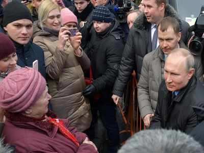 'Could you live on $170 a month?' Russian woman asks Putin