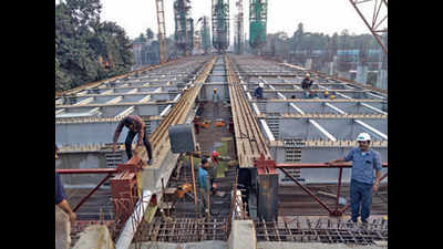 Kolkata: No railway safety panel nod for Majerhat superstructure