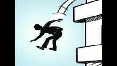 Techie jumps to death from Chennai IT park's sixth floor