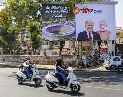 Not 70 lakh, but one lakh to attend Trump roadshow