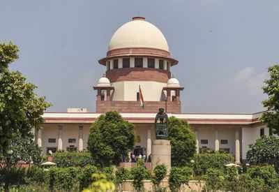 SC stays Karnataka HC's NBW order in DGP case