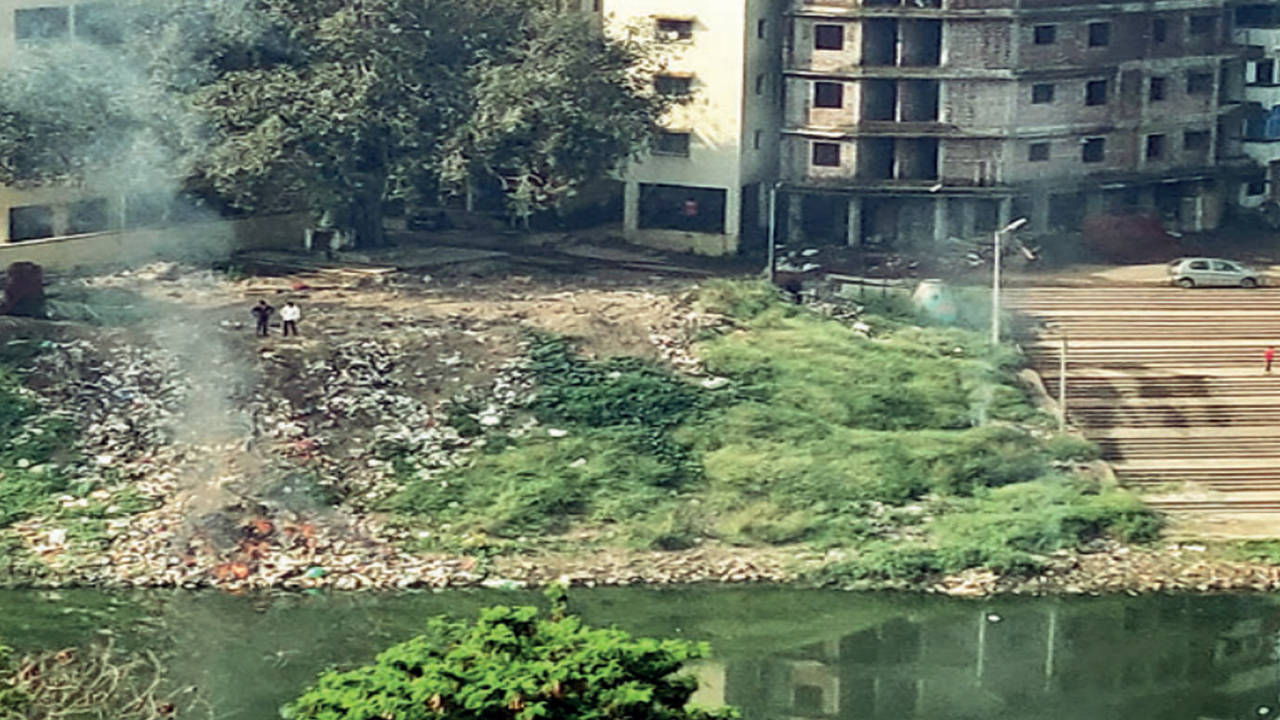 Along Mutha banks at Balewadigaon, a problem of toxic e-waste fires