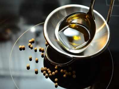 Mustard oil: The healthy cooking oil for Indian dishes & pickles