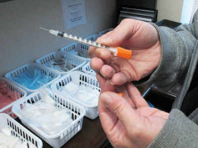 Sanofi ties up with US for virus vaccine