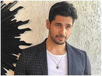 Sidharth Malhotra shares his style mantra | Hindi Movie News - Times of ...