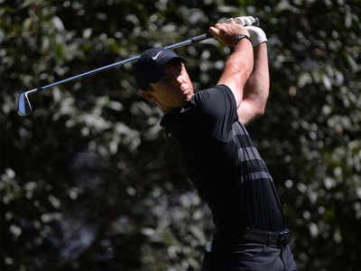 Rory McIlroy grabs two-shot lead at WGC Mexico Championship
