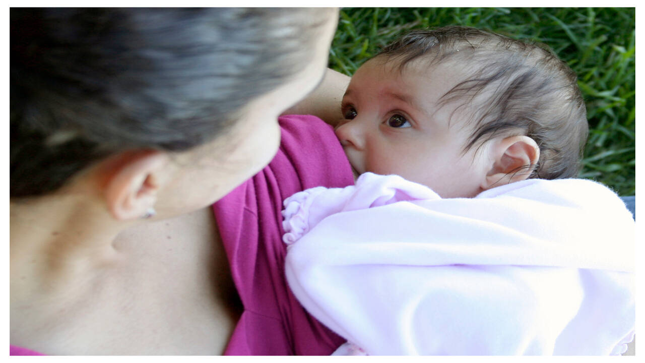 Sadhguru says mothers produce different breast milk for boys and girls!  Here is what doctors have to say - Times of India