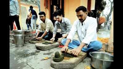 Holy city echoes with chants of ‘Har har Mahadev,’ locals take out Shiv Baraats