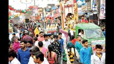 Devotees throng city temples, take out Shiv Baraats on Mahashivratri