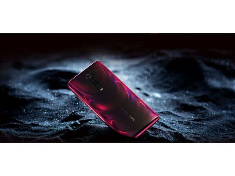 Best Smartphones under 30000 Rs - Samsung, Realme, Redmi, OnePlus 8 Colour options: Xiaomi Redmi K20 Pro comes in maximum colour options