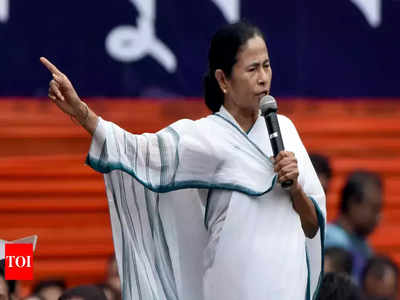 In fight for a united India, West Bengal CM Mamata Banerjee lays stress on language