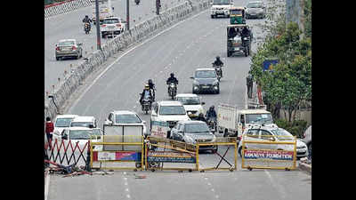 Shaheen Bagh road opens twice, not quite