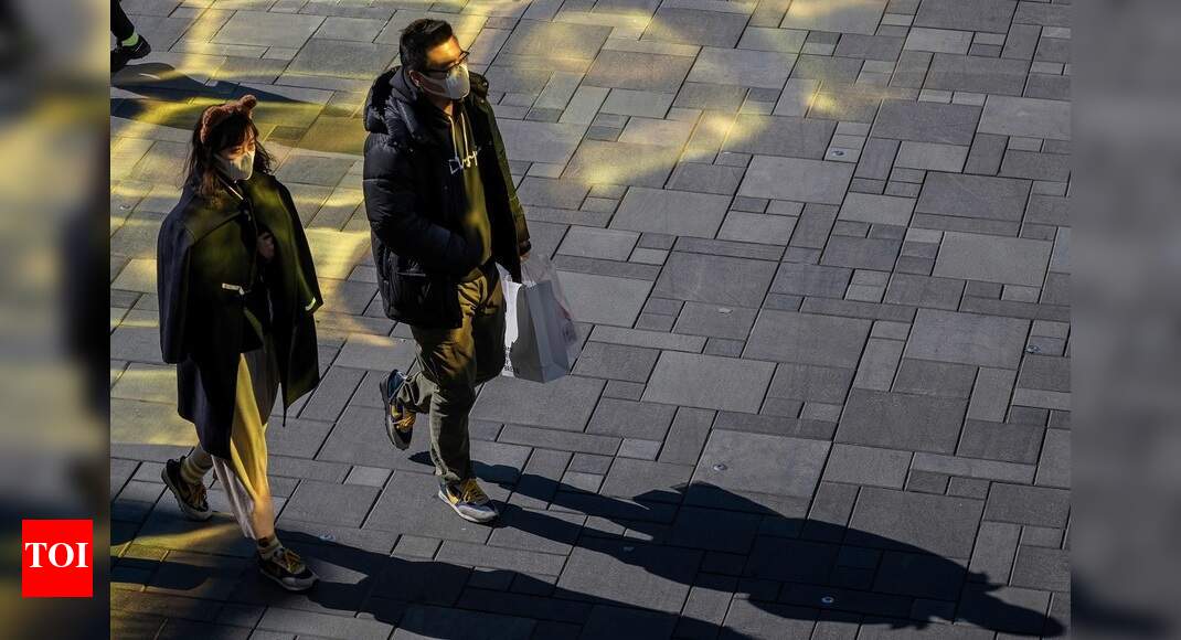 US accuses Russia of spreading conspiracy theories on coronavirus