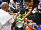 Aurangabadkars celebrated Mahashivratri by distributing milk to the needy