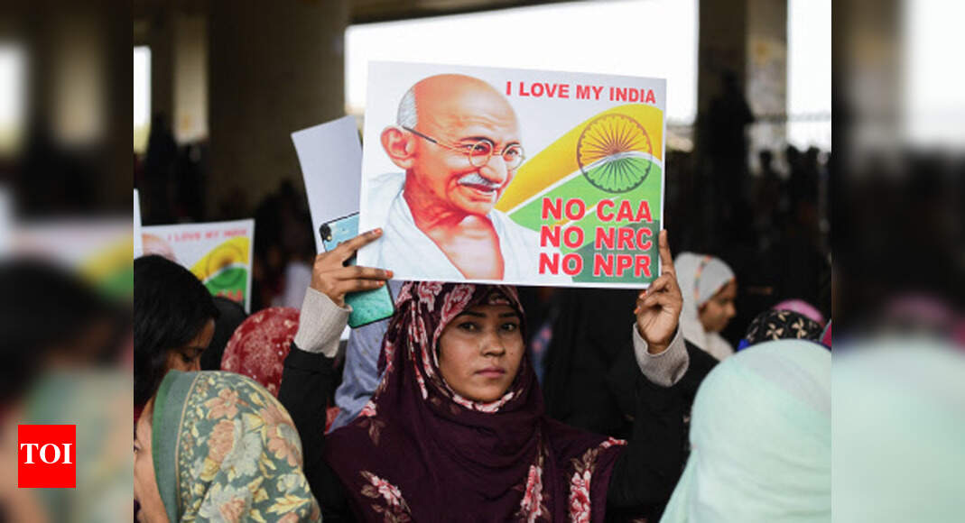 Bhim army activists join anti-CAA protest in Delhi