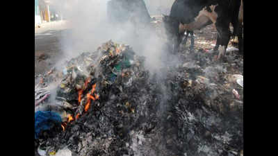 Pune: Smoke and odour of trash burning irk 1 lakh residents