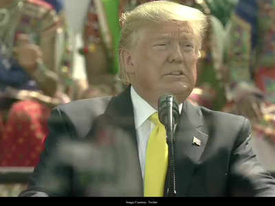 US President Donald Trump mentions Shah Rukh Khan’s ‘DDLJ’ and Amitabh Bachchan’s ‘Sholay’ in his grand speech: People love watching Bollywood films