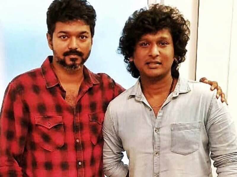 Lokesh Kanagaraj amazes Vijay with his skill; will direct Vijay's 65th film? | Tamil Movie News - Times of India