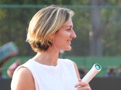India needs more clay courts to produce singles tennis stars: Mary Pierce