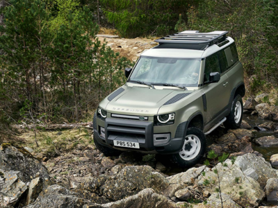 Land Rover Defender bookings commence in India, priced at Rs 69.99 lakh