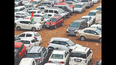 Delhi: Parking lot at Sadar Bazar to unclog roads