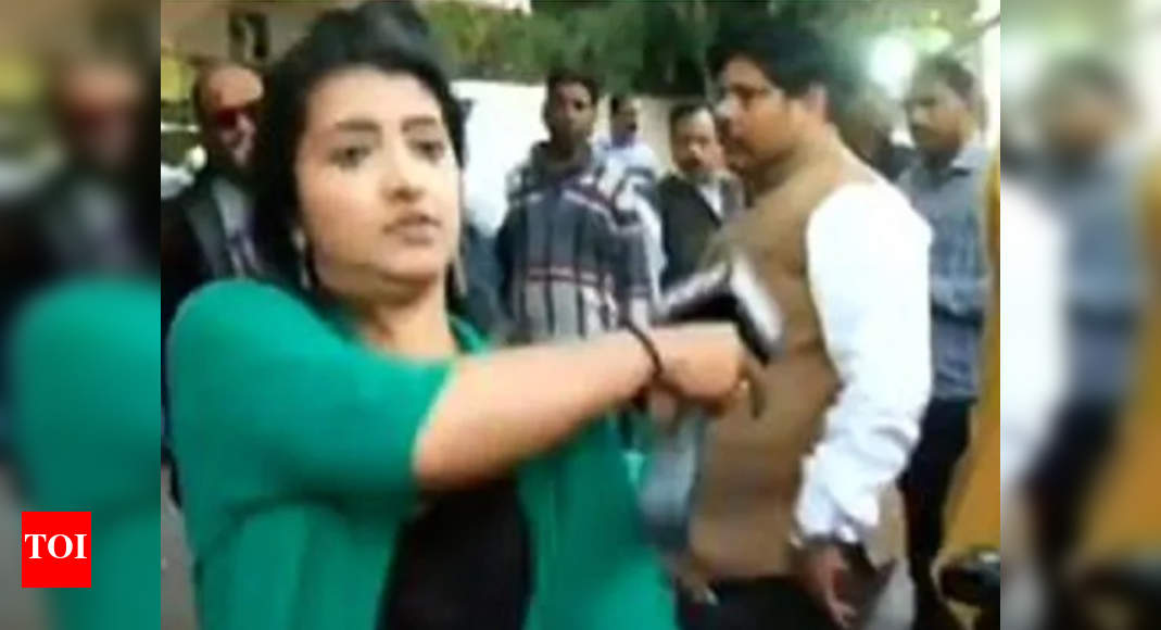 Times Now journo heckled for questioning Mishra