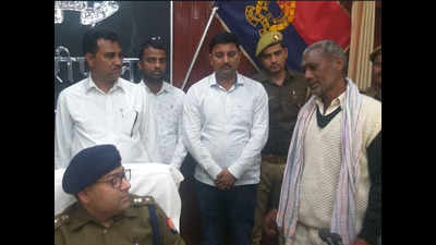 UP: Mainpuri police crackdown on illegal opium farming, ex-village head arrested