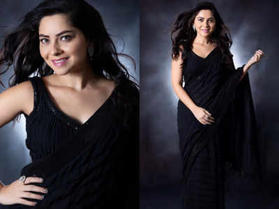 'Yuva Dancing Queen' fame Sonalee Kulkarni’s latest saree pictures take internet by storm