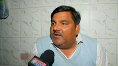 IB staffer murder: FIR filed against AAP councillor Tahir Hussain